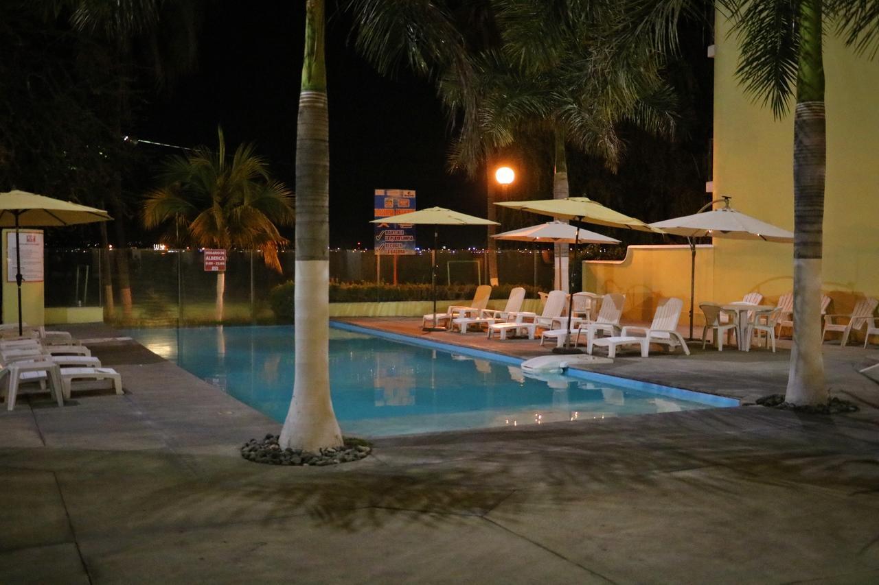 Zar Manzanillo Exterior foto